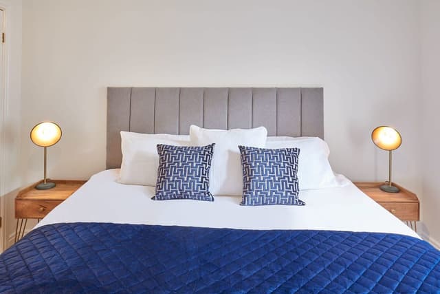 Freshwater View, Whitby - Host & Stay