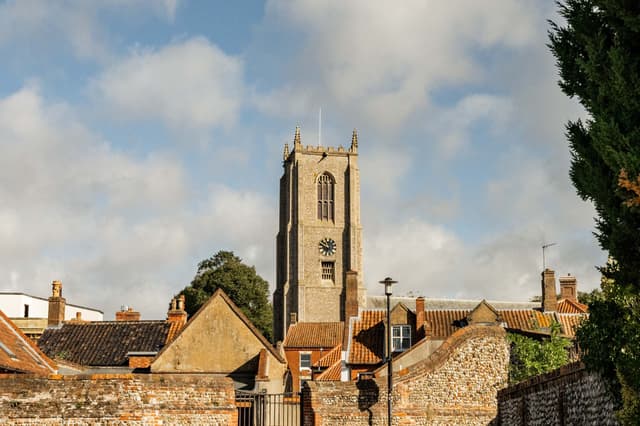 Manor View, Fakenham - Host & Stay 
