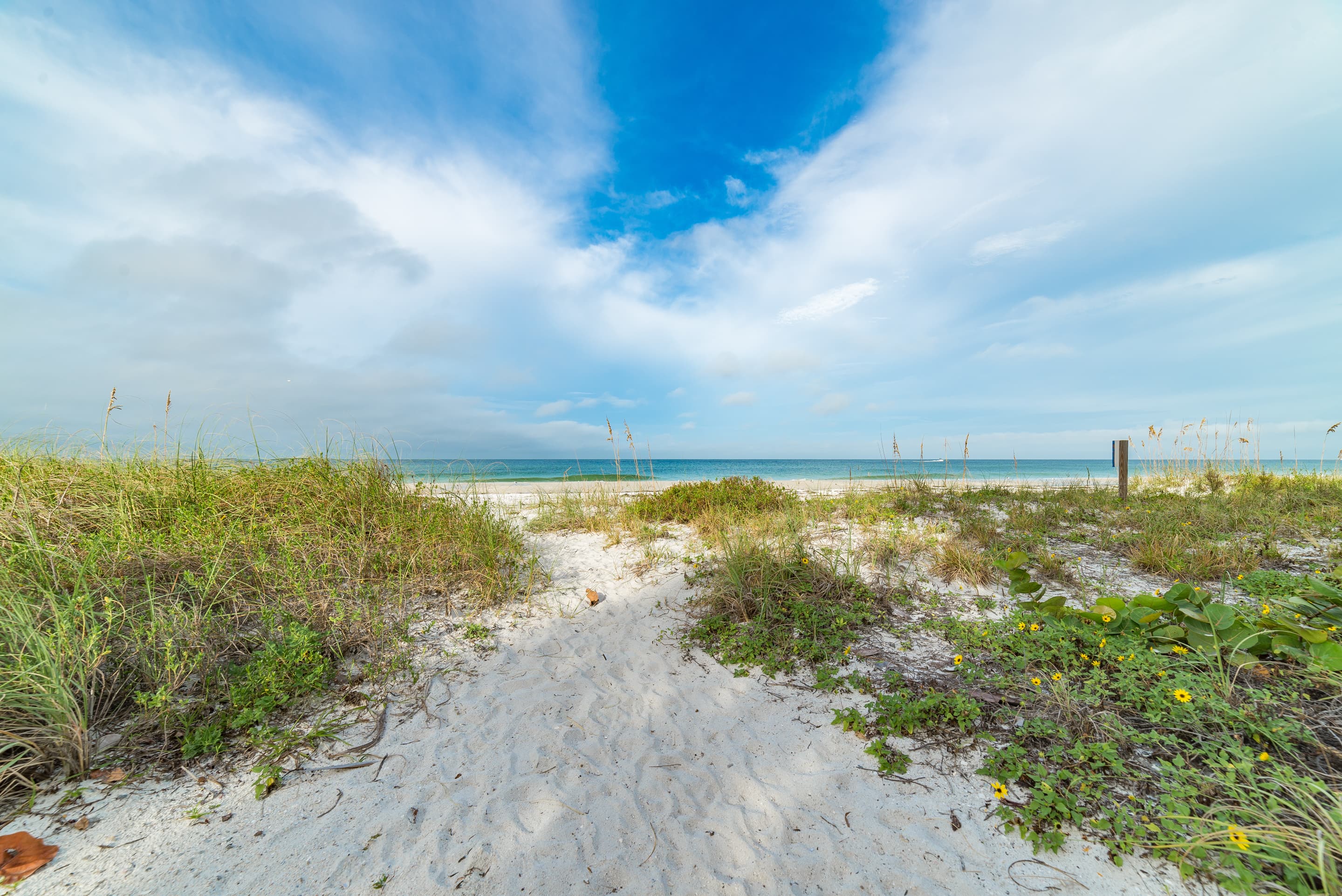 Captain Ron's Beach Pad — photo 3