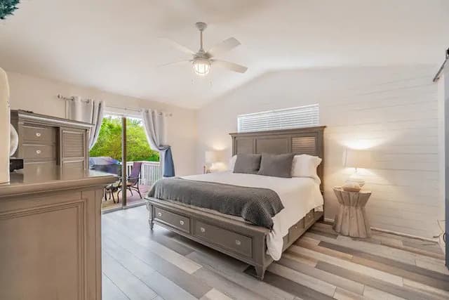 Primary Bedroom- King