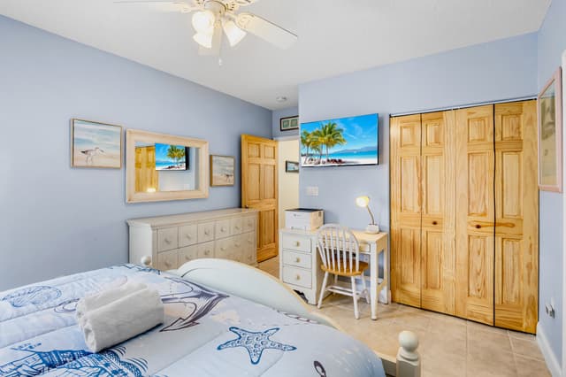 Primary Bedroom, King