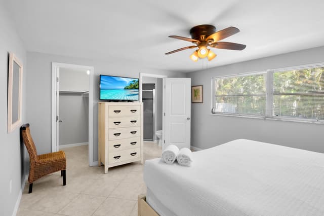Primary Bedroom - King