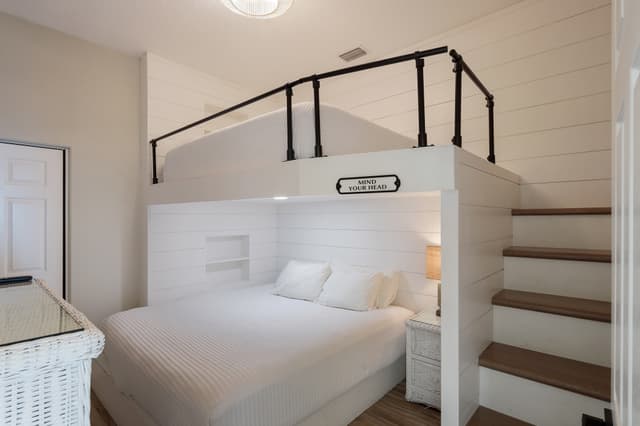 Second Bedroom - Queen/King Bunk