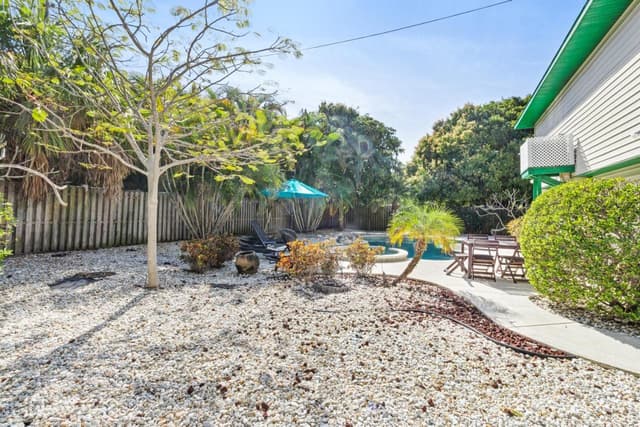 Mangoes on Magnolia-AMI Accommodations