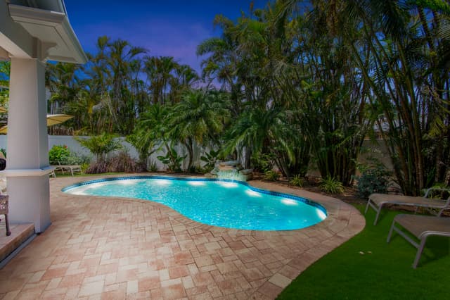 Private Pool