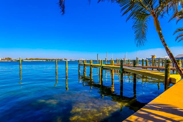 Private Bayfront Home