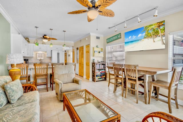 Living Area, Dining Area