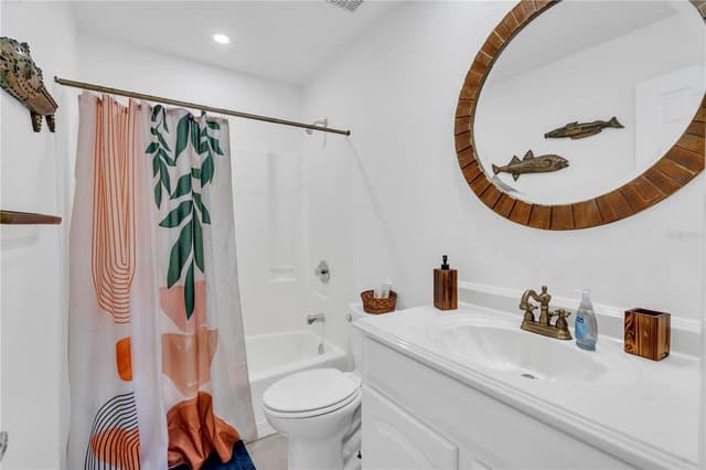 Second Bedroom, Ensuite bathroom