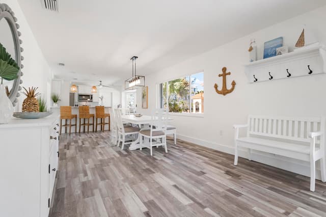 Dining - Kitchen