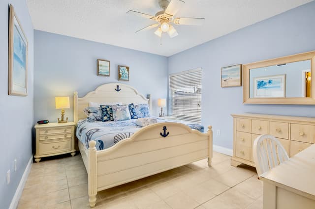 Primary Bedroom, King