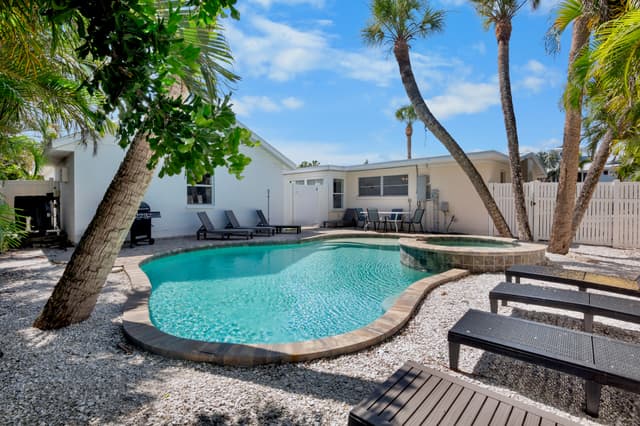 Private Pool