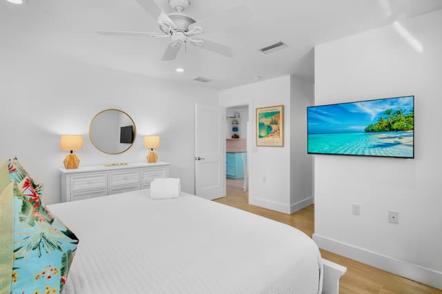 Primary Bedroom, King