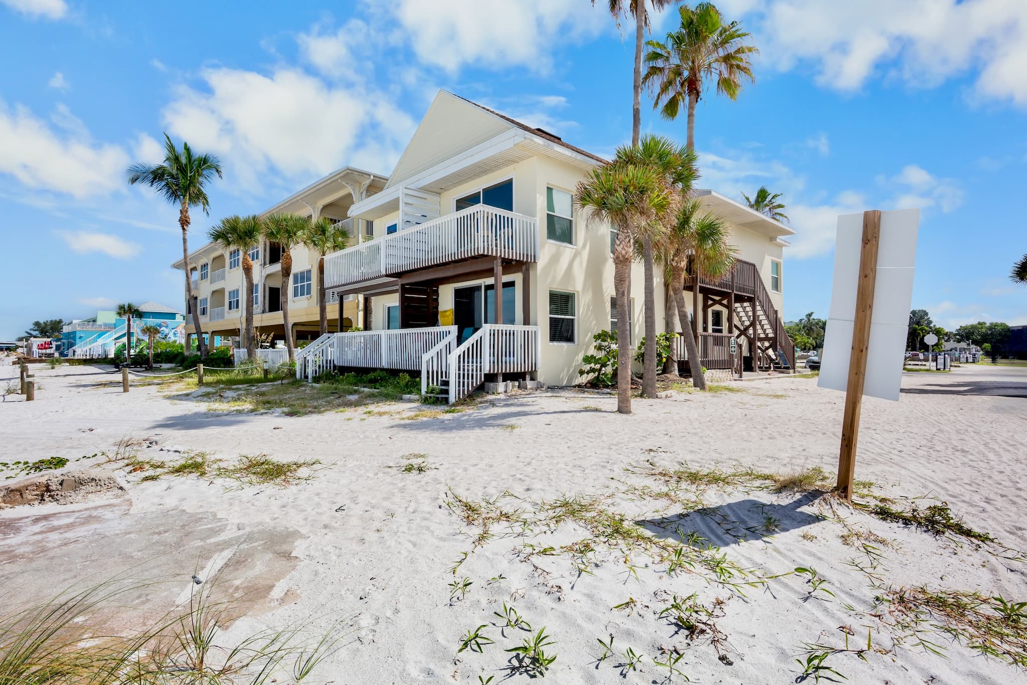 Captain Ron's Beach Pad — photo 5