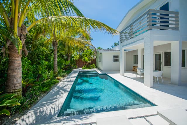 Private Pool and Spa