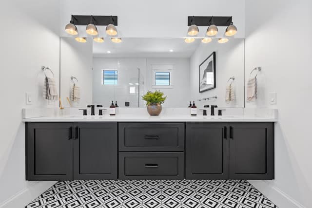 Fourth Bathroom, Ensuite