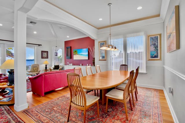 Spacious primary dining room