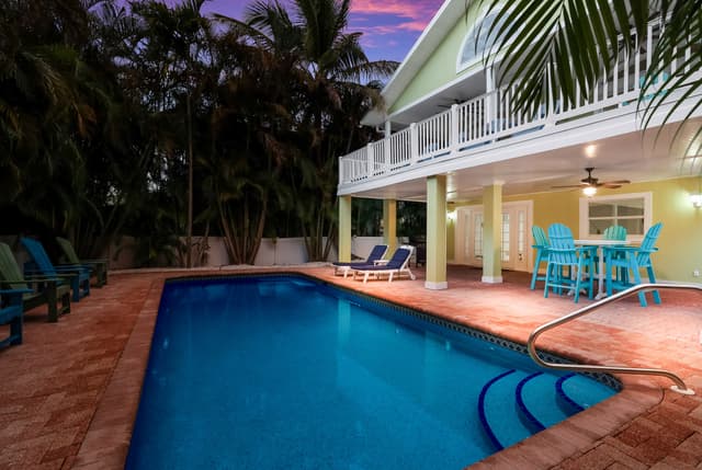 Private Pool