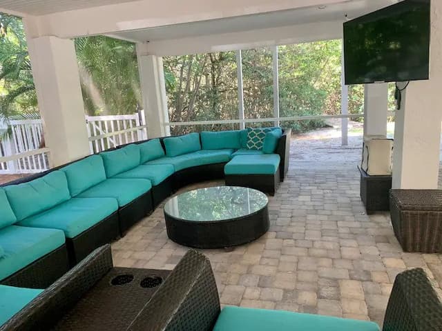 Lounge Area