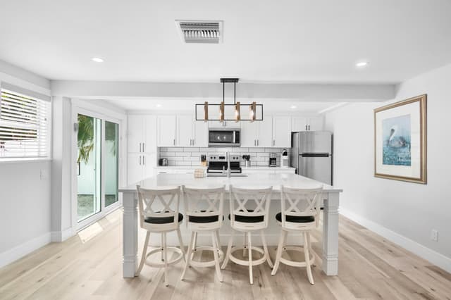 Breakfast Bar