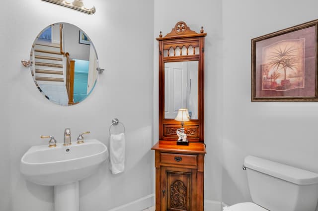 Hallway bath