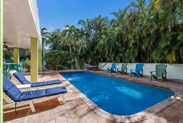 Private Pool