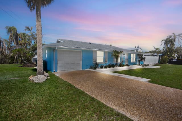 Exterior of Magnolia Shores
