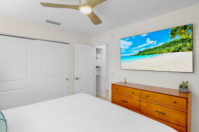 Primary Bedroom, King