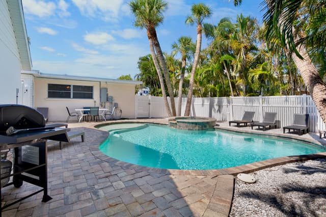 Private Pool