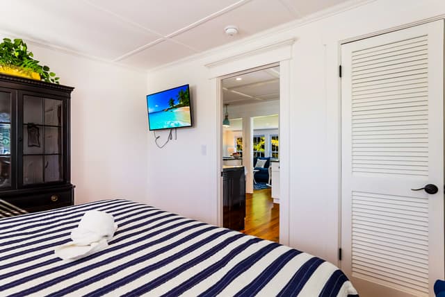 Primary Bedroom - Smart TV