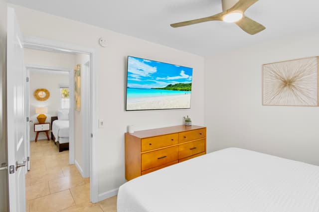 Primary Bedroom, King