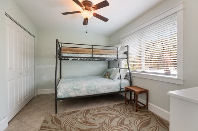 Second Bedroom - Full/Queen Bunkbed
