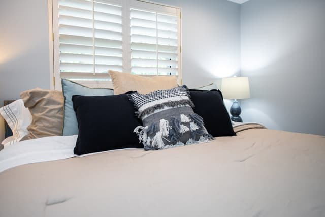 Second Bedroom, King
