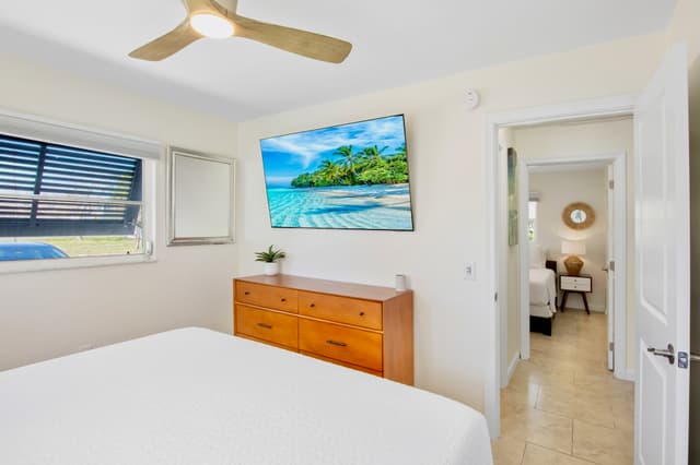 Primary Bedroom, King