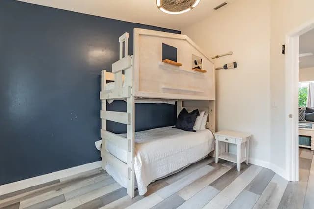 Additional Bedroom