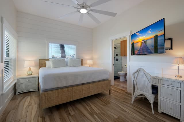 Primary Bedroom - King