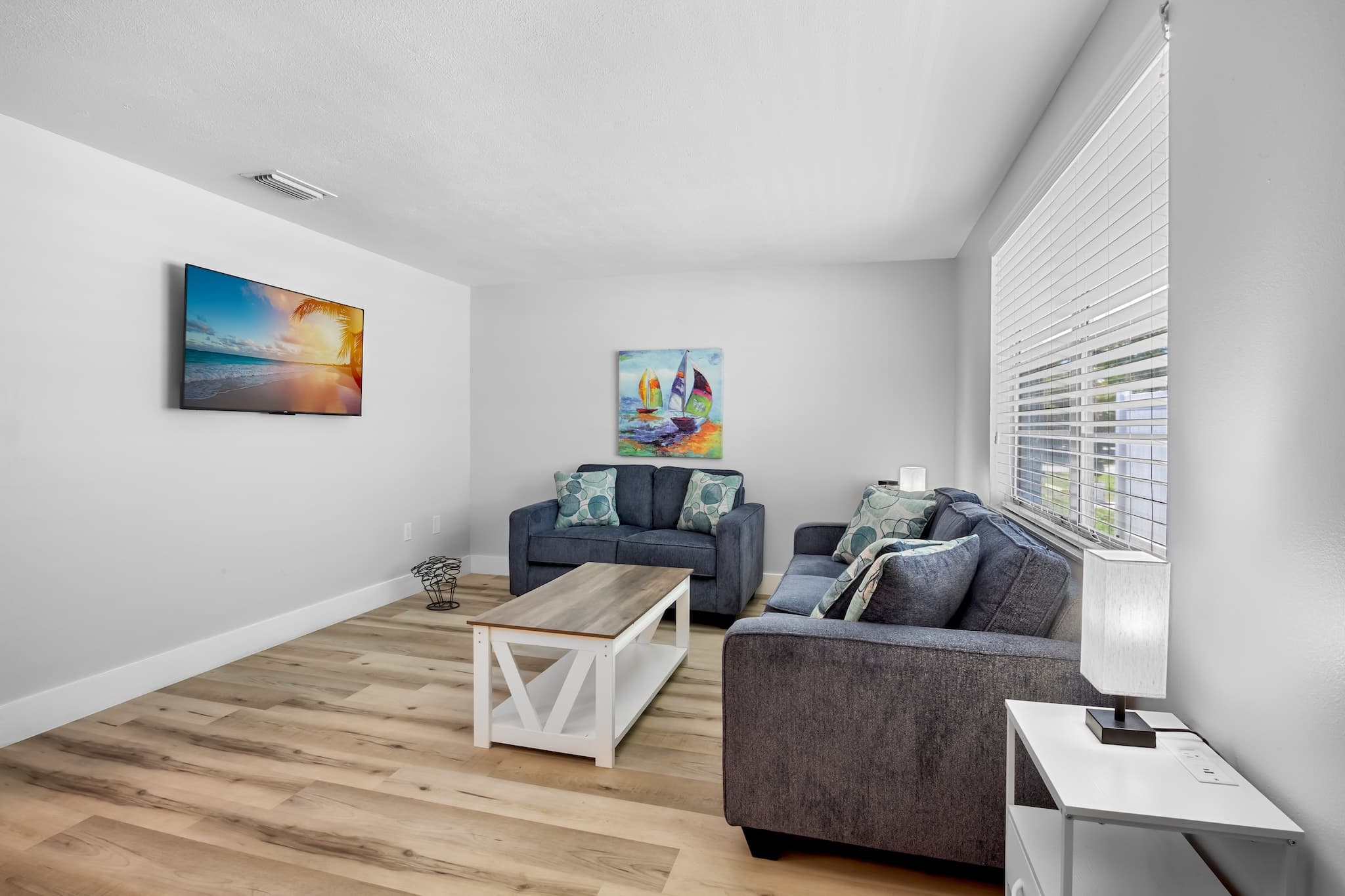 A Place in Paradise Unit B — photo 5