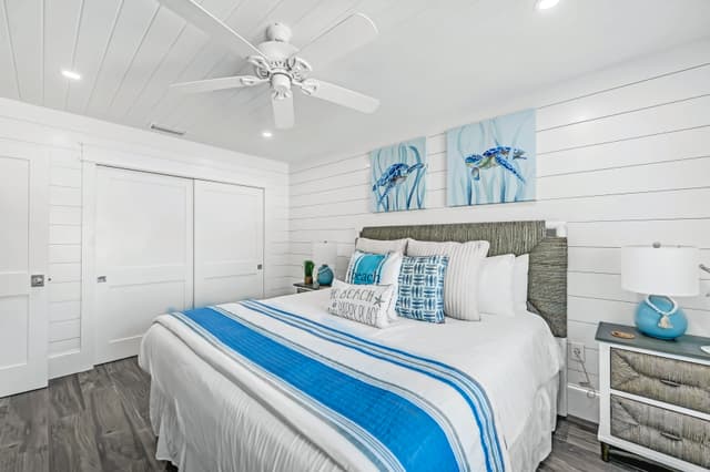 Primary Bedroom - King