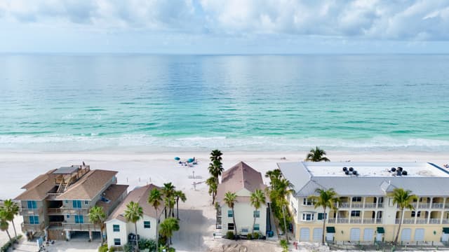 Beachfront property - Capri Condo D by Anna Maria Vacations