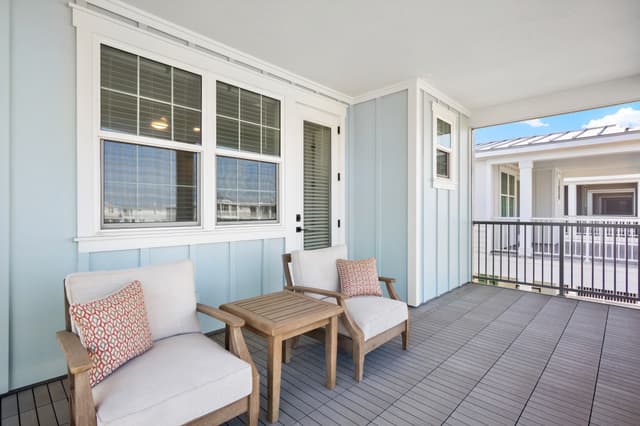 Primary Bedroom, Balcony