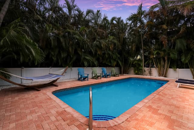 Private Pool