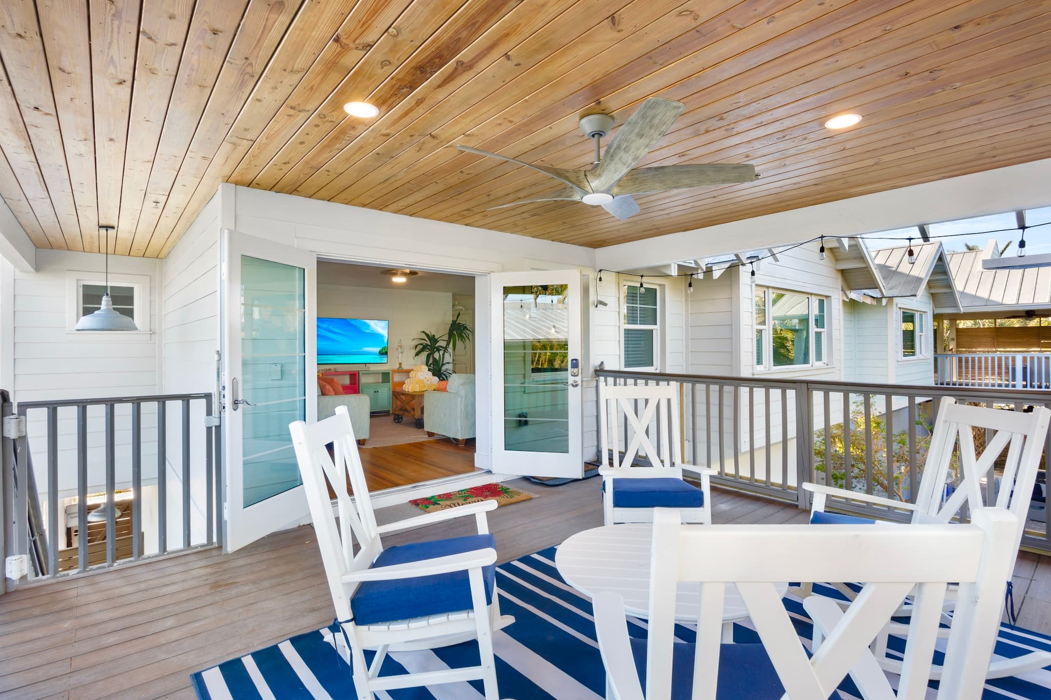 Social Nest — photo 3