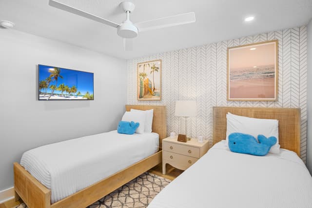 Second Bedroom, Two Twins