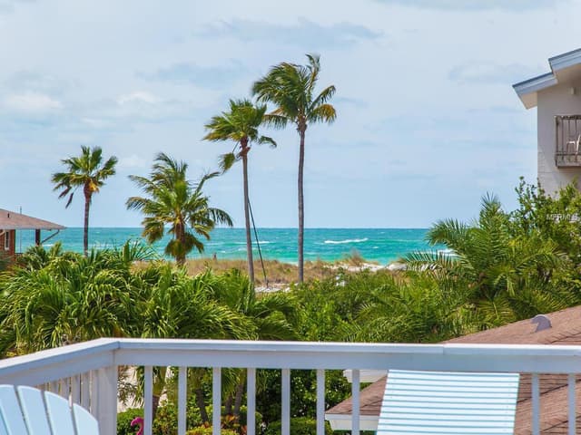 Spectacular views of the beach