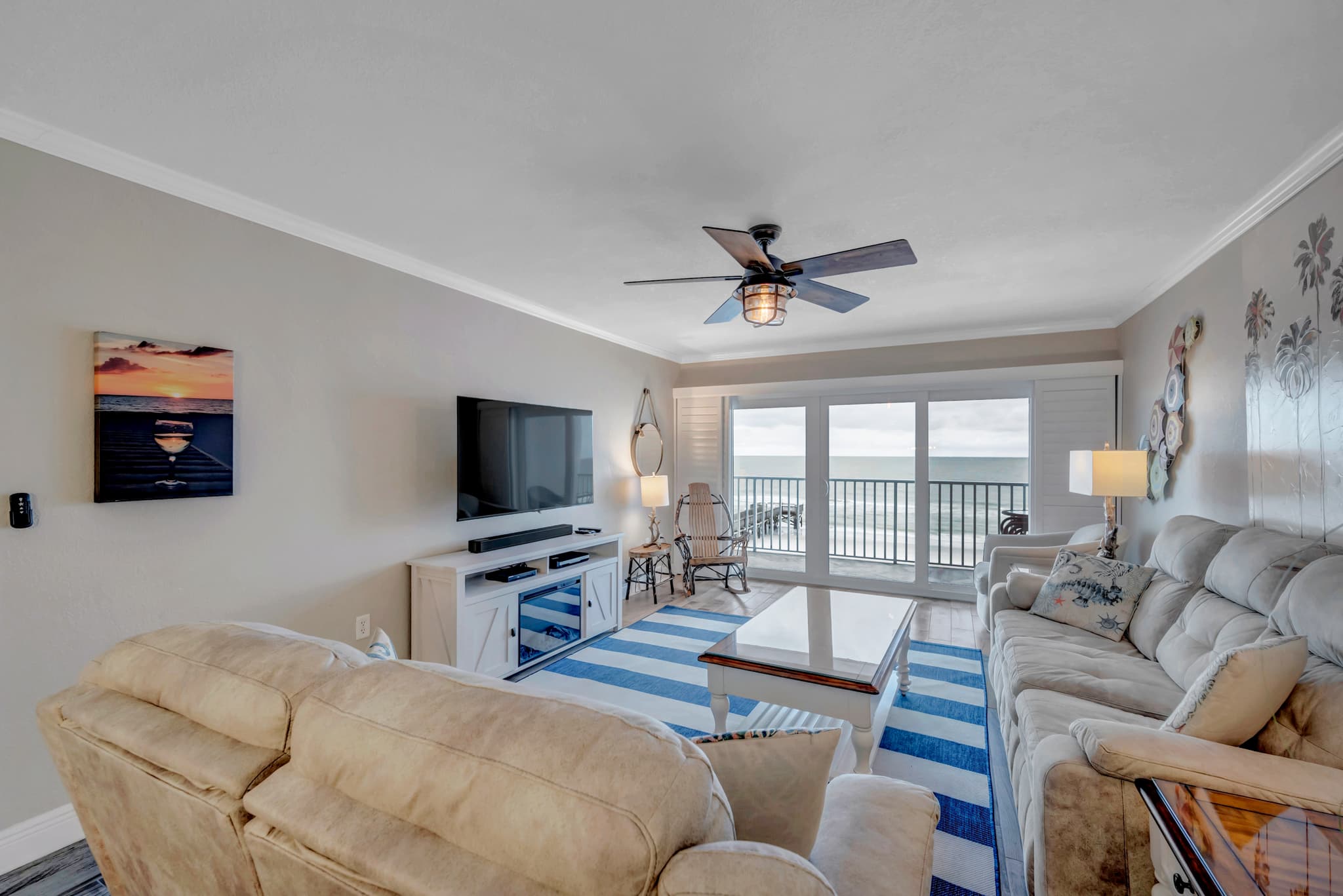 Sand Dollar 408 — photo 1