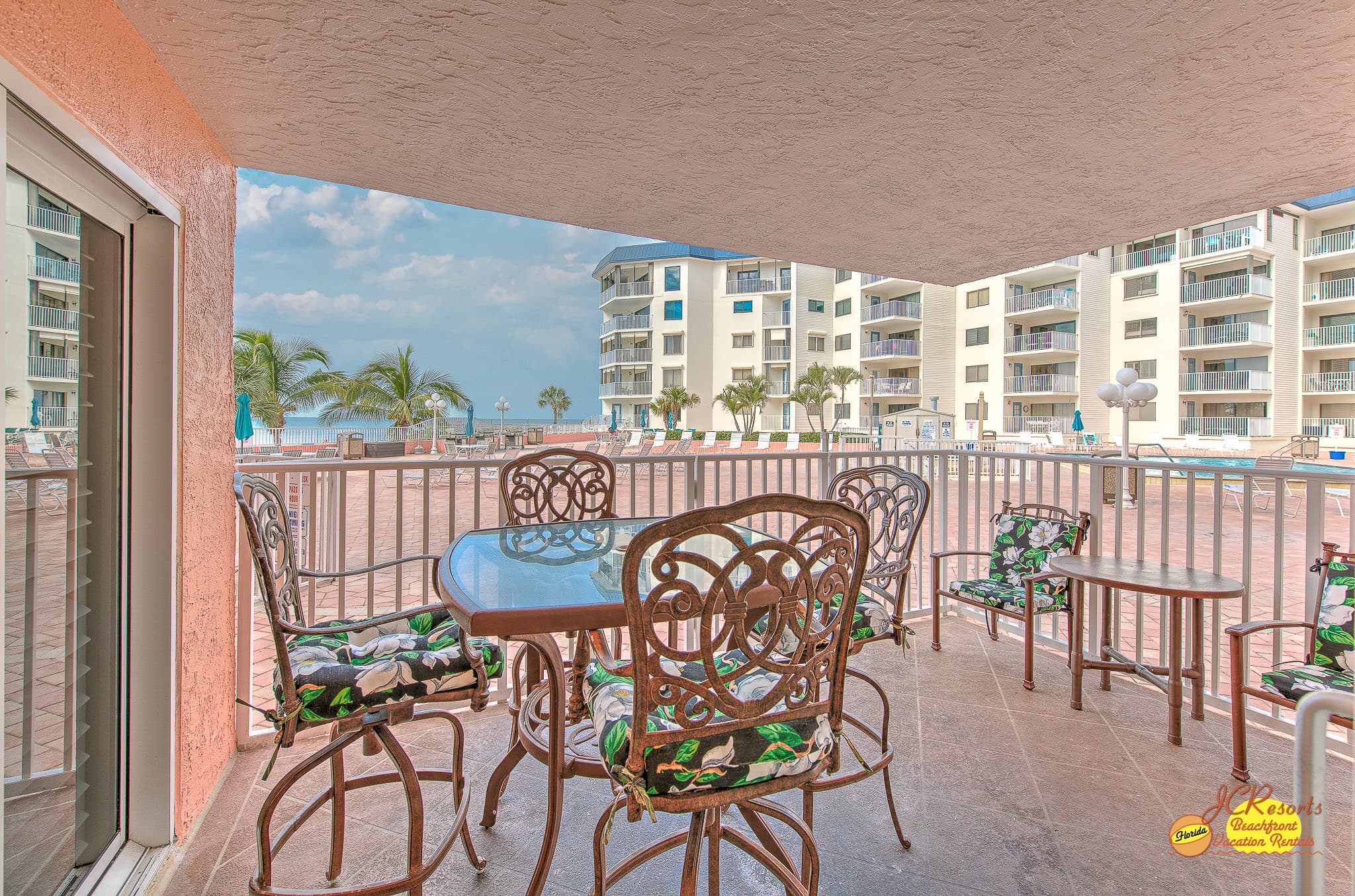Beach Cottage I 111 — photo 1