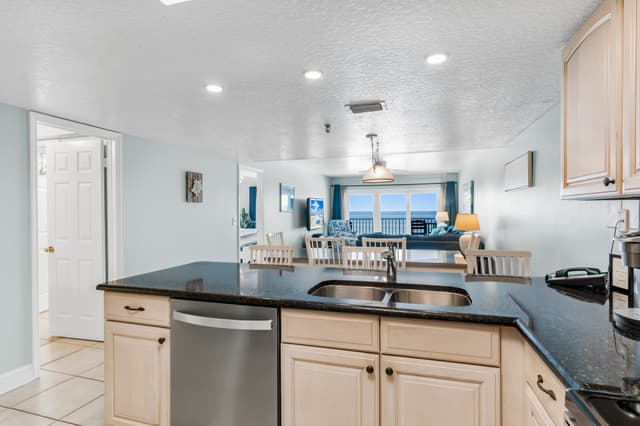 JC Resorts Sand Dollar 403 Kitchen Indian Shores-2(2048 Pixels)17
