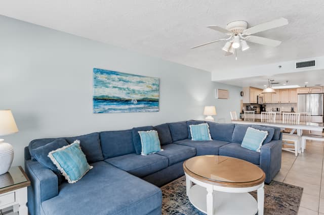 JC Resorts Sand Dollar 403 Living Room Indian Shores-3(2048 Pixels)8