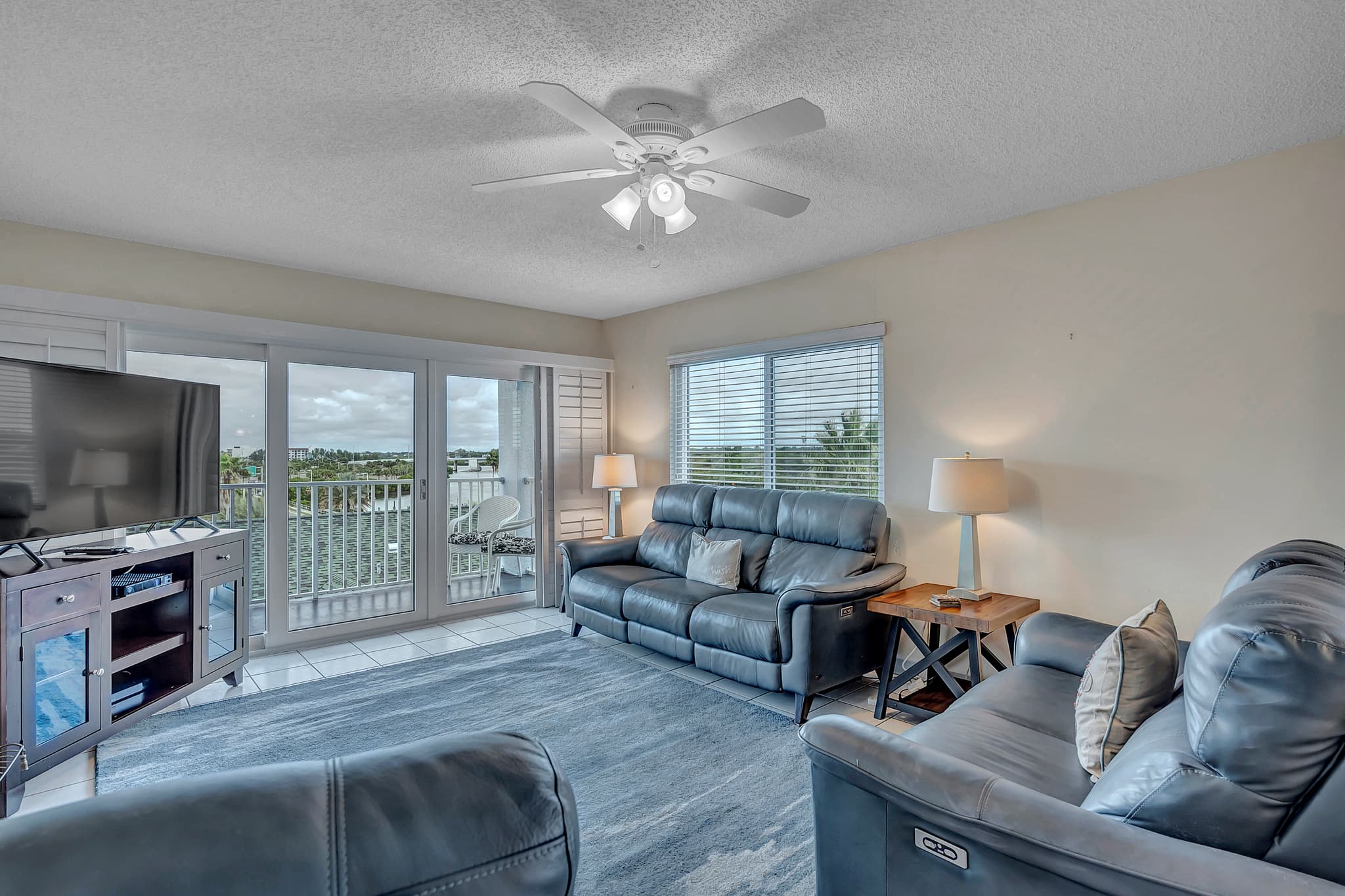 Sand Dollar 412 — photo 7