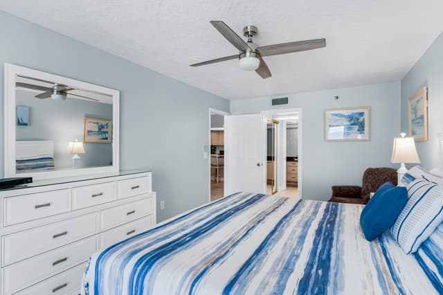 JC Resorts Sand Dollar 403 Bedroom 1 Indian Shores-4(2048 Pixels)19