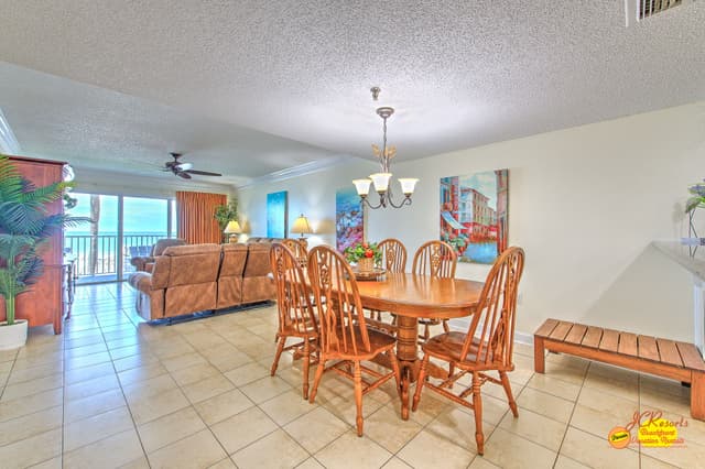 JC Resorts Redington Shores Sea Oats 106 Dining room 1